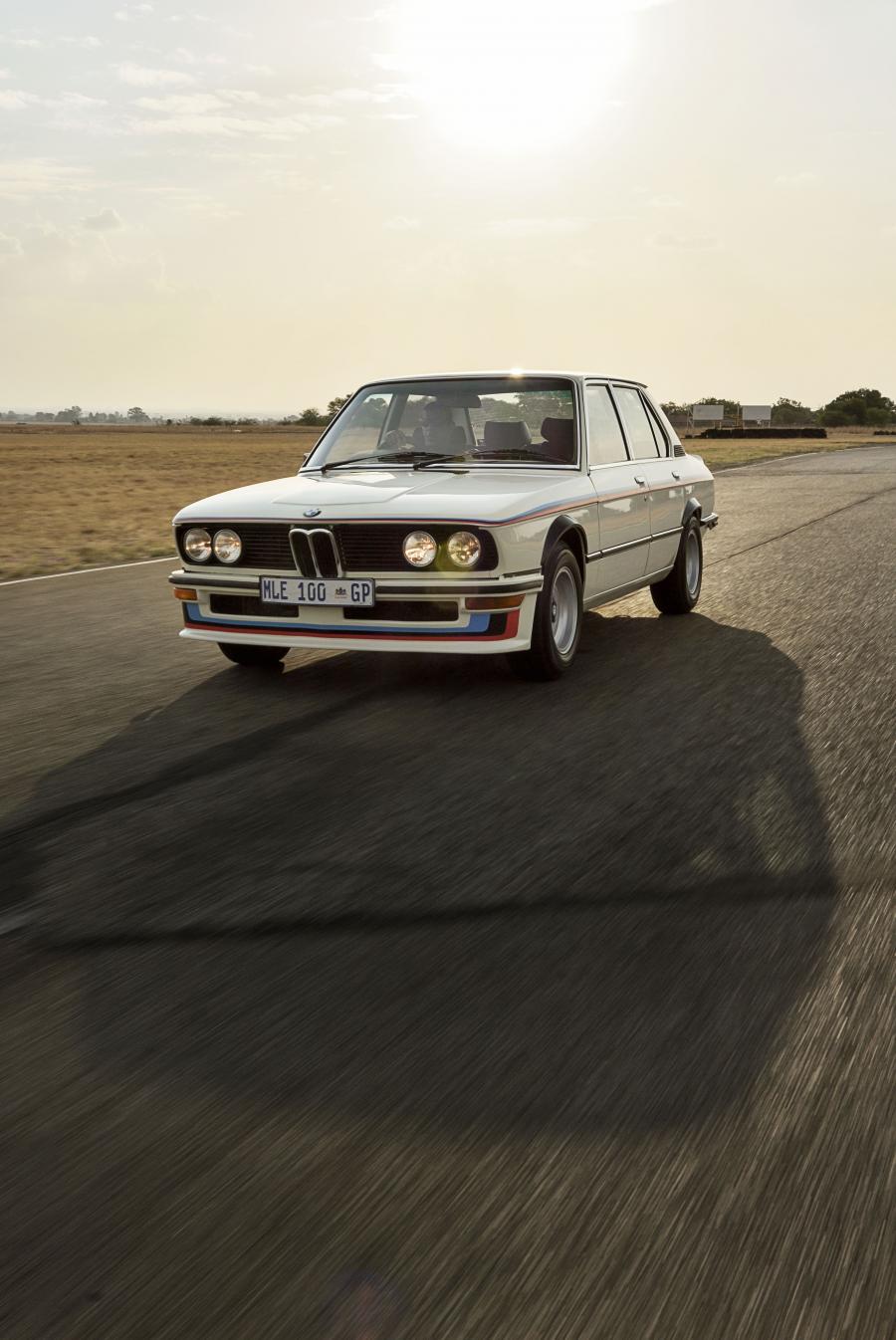  BMW 530 MLE (E12) 1976 года  (ZA) (фото 28 из 95)